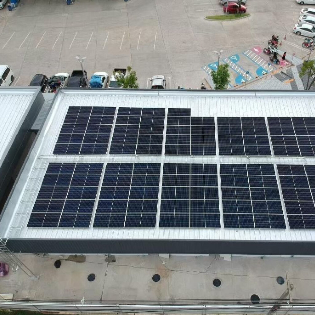 Solar Rooftop โรงงานอุตสาหกรรม ติดตั้งแผงโซลาร์เซลล์เต็มพื้นที่หลังคาเมทัลชีท